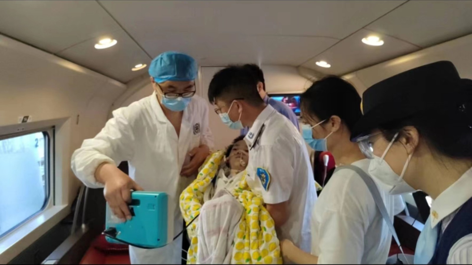 策勒县专业高铁转运